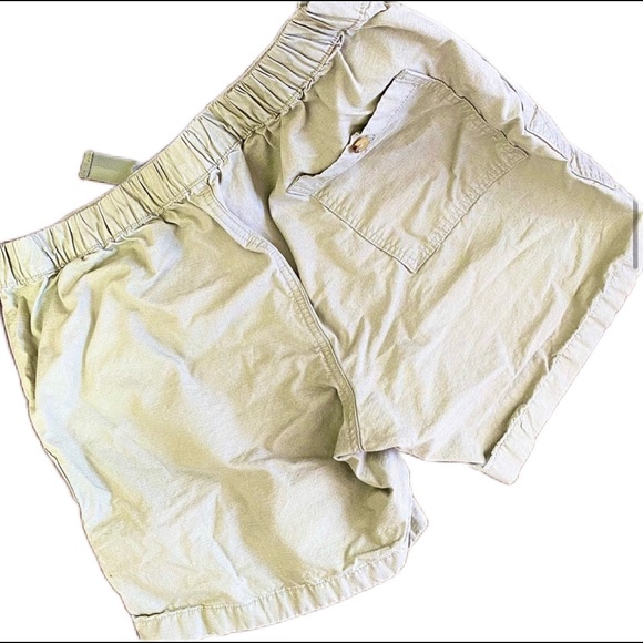 J. Crew Mercantile Shorts - Picture 2 of 3